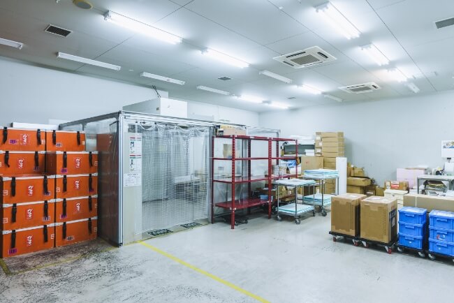 梱包・出荷｜平面研磨加工のニットー